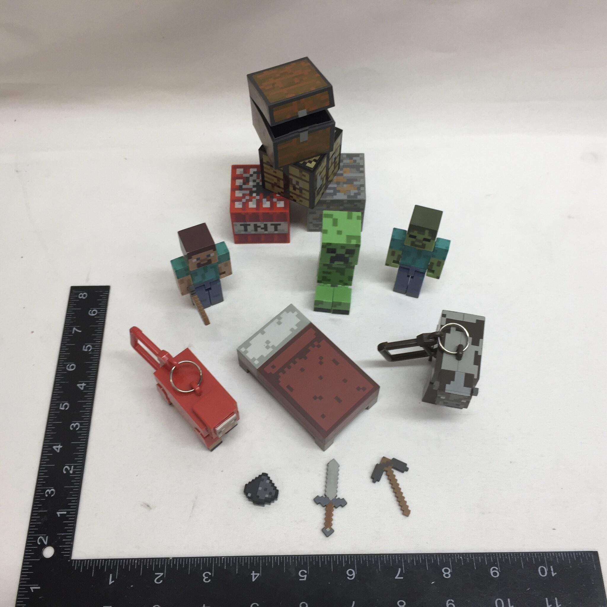 Lot of 13 Minecraft Action Figures Boxes Keychains and Accessories ...